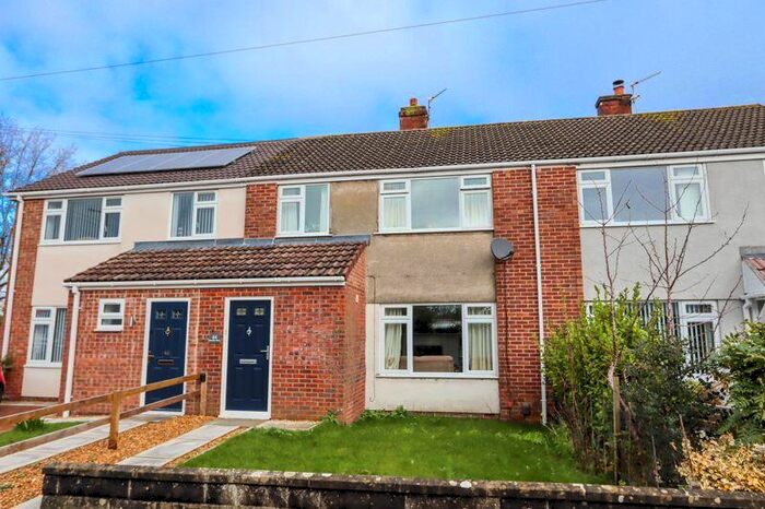 3 Bedroom Terraced House To Rent In Halswell Road, Clevedon, BS21