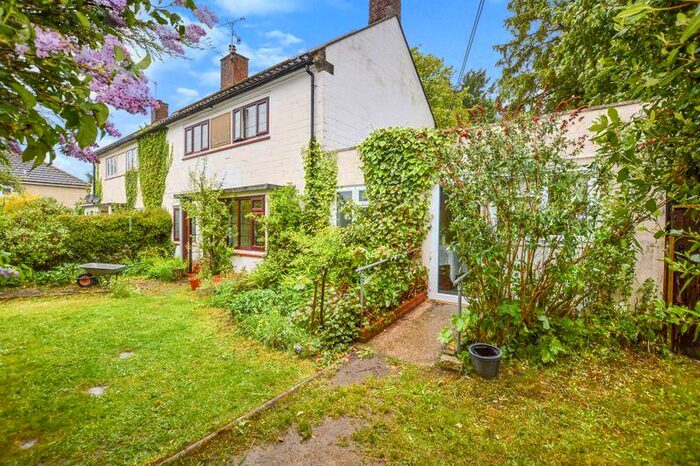 4 Bedroom Semi-Detached House For Sale In Salisbury Road, Chilmark ***Video Tour***, SP3