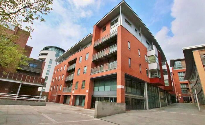 2 Bedroom Flat To Rent In Madison Square, City Centre, Liverpool, L1