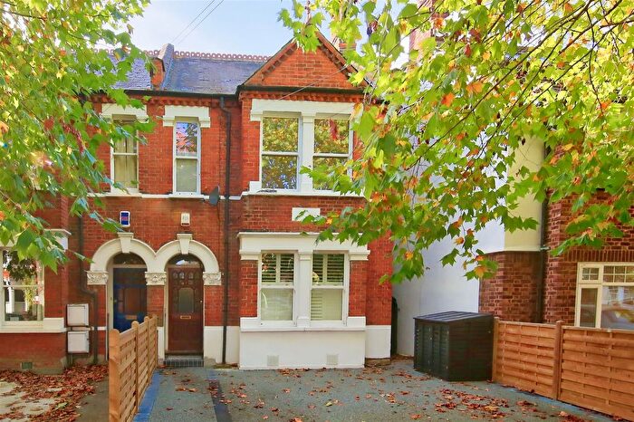 1 Bedroom Flat To Rent In Fairlawn Road, Wimbledon, SW19