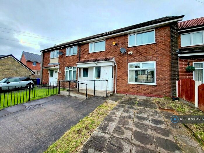 3 Bedroom Terraced House To Rent In Sandy Bank Avenue, Hyde, SK14