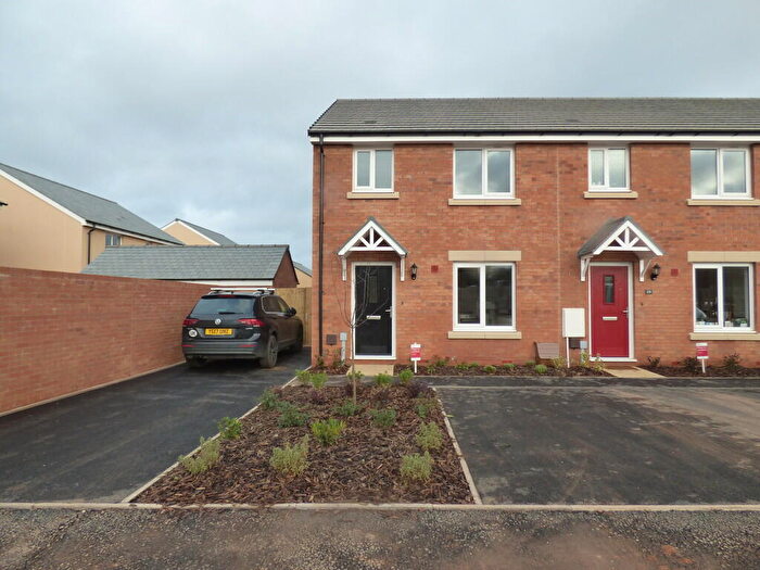 3 Bedroom Semi-Detached House To Rent In Hop Yard, Cranbrook, EX5