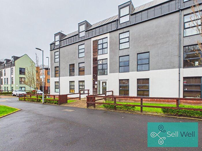 2 Bedroom Apartment For Sale In Hollies Lane, Salford, M5