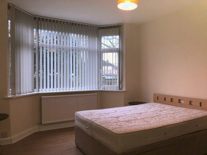 1 Bedroom Flat To Rent In Marsh Lane, Headington, Oxford, OX3