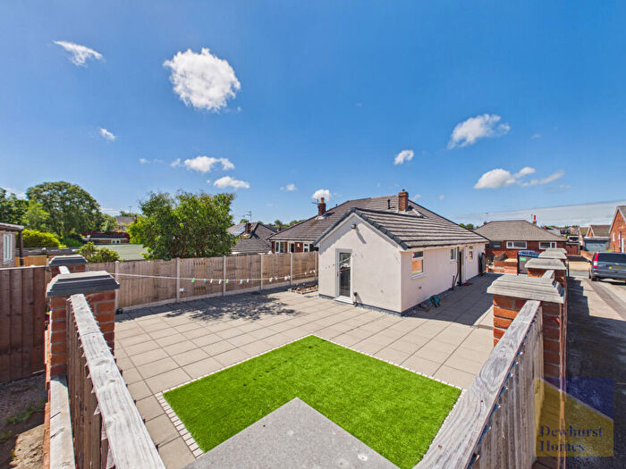 3 Bedroom Bungalow For Sale In Ronaldsway, Preston, PR1