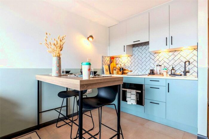 Studio To Rent In Uncle Stockwell, Courland Grove, London, SW8