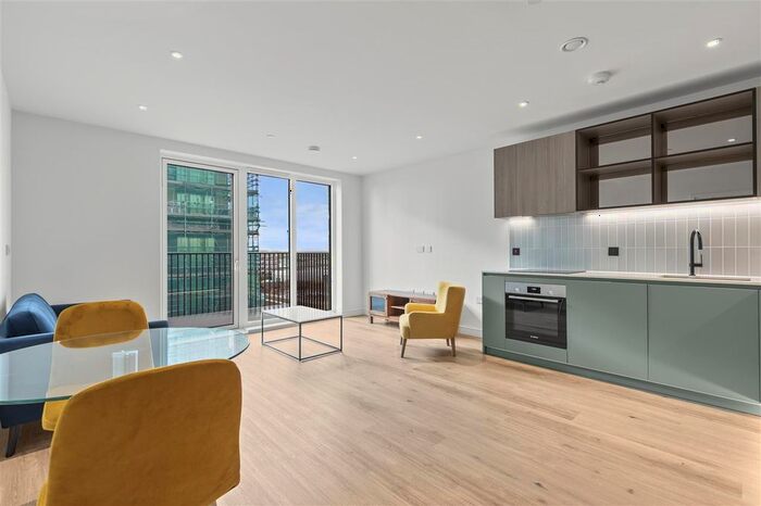 1 Bedroom Property To Rent In Iris House, Cedrus Avenue, London, UB1