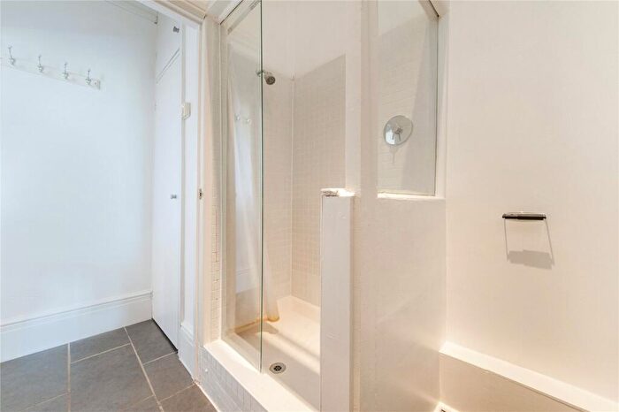 1 Bedroom Flat For Sale In Greencroft Gardens, South Hampstead, NW6