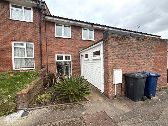 3 Bedroom Terraced House For Sale In Lancaster Road, Northolt, UB5