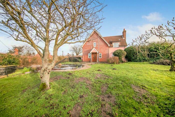 4 Bedroom Detached House For Sale In School Road, Blaxhall, Woodbridge, IP12