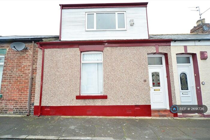 3 Bedroom Terraced House To Rent In Houghton Street, Sunderland, SR4
