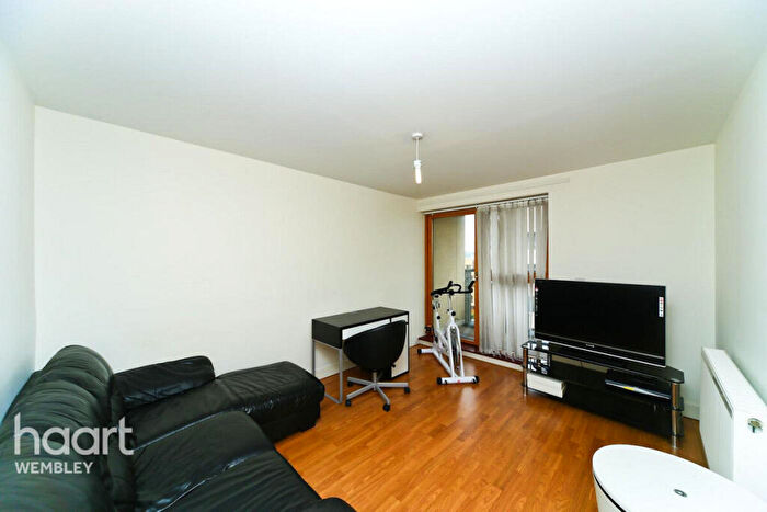 1 Bedroom Apartment To Rent In Shakespeare Road, London, NW10