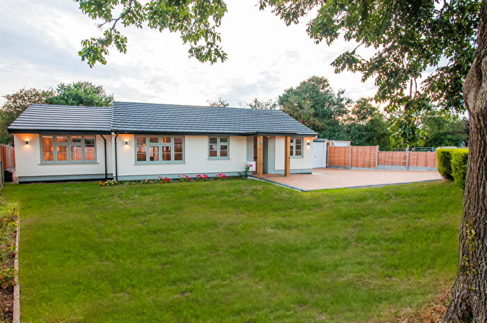 3 Bedroom Bungalow For Sale In Crossways, Dorset, DT2
