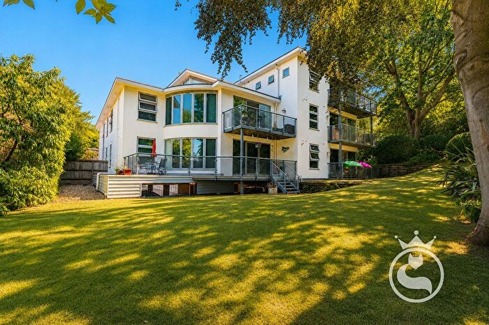 2 Bedroom Flat For Sale In Boston, Bournemouth Road, BH14