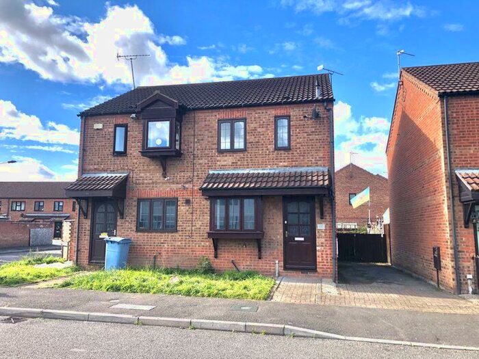 2 Bedroom Semi-Detached House To Rent In Thrumpton Lane, Retford, DN22