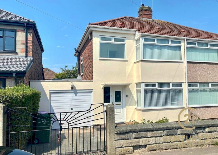 3 Bedroom Semi-Detached House To Rent In North Linkside Road, Woolton, Liverpool, L25