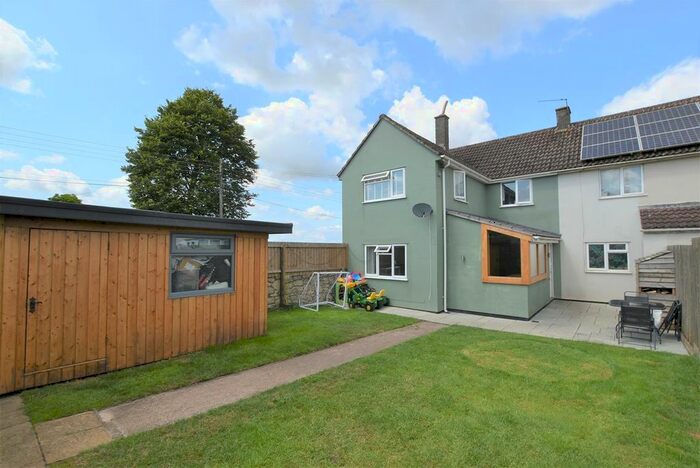 3 Bedroom Semi-Detached House For Sale In Ston Easton, Radstock, BA3