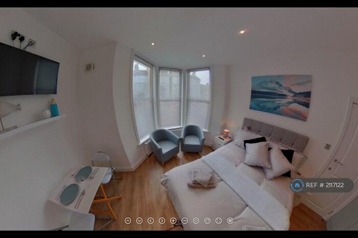 Studio To Rent In Langney Road (A), Eastbourne, BN21