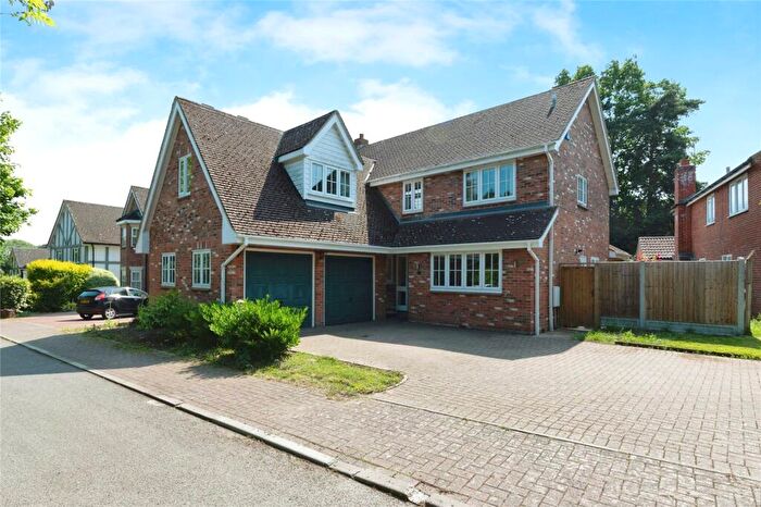 5 Bedroom Detached House For Sale In Norsey Close, Billericay, Essex, CM11