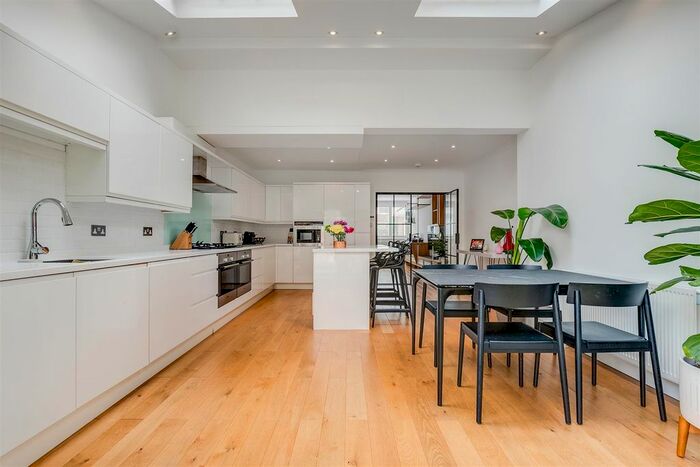 4 Bedroom Property To Rent In Penwith Road, London, SW18