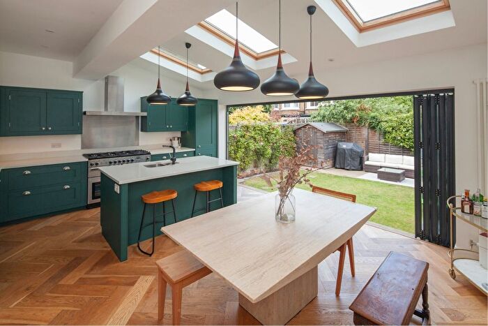 5 Bedroom Terraced House For Sale In Cricklade Avenue, Streatham Hill, London, SW2