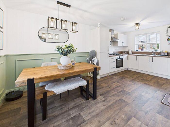 3 Bedroom Detached House For Sale In Lee Avenue, Coningsby, Lincoln, LN4