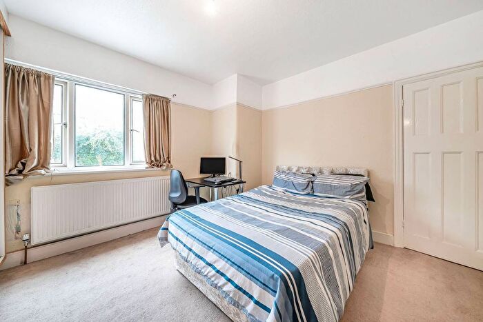 3 Bedroom Terraced House For Sale In Buller Road, Thornton Heath, CR7