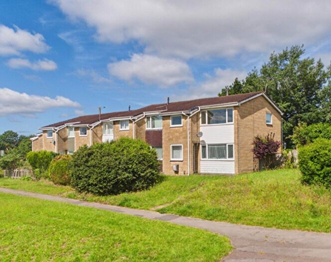 3 Bedroom End Of Terrace House For Sale In Glenfall, Yate, Bristol, BS37