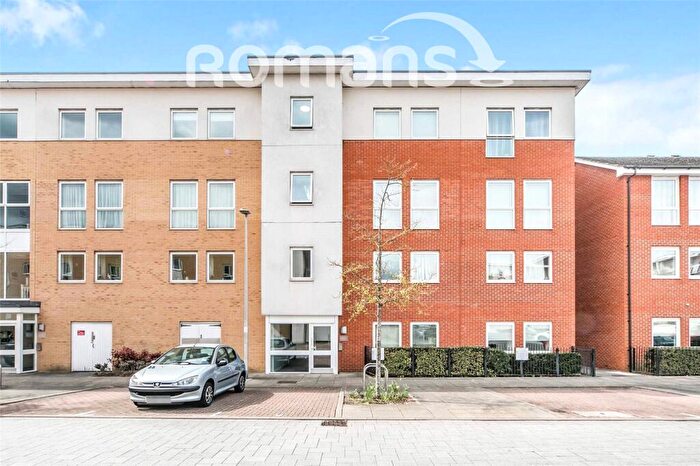 2 Bedroom Apartment For Sale In Lundy House, Drake Way, Reading, RG2