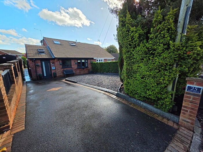 3 Bedroom Bungalow For Sale In Spey Drive, Kidsgrove, Stoke-on-Trent, ST7