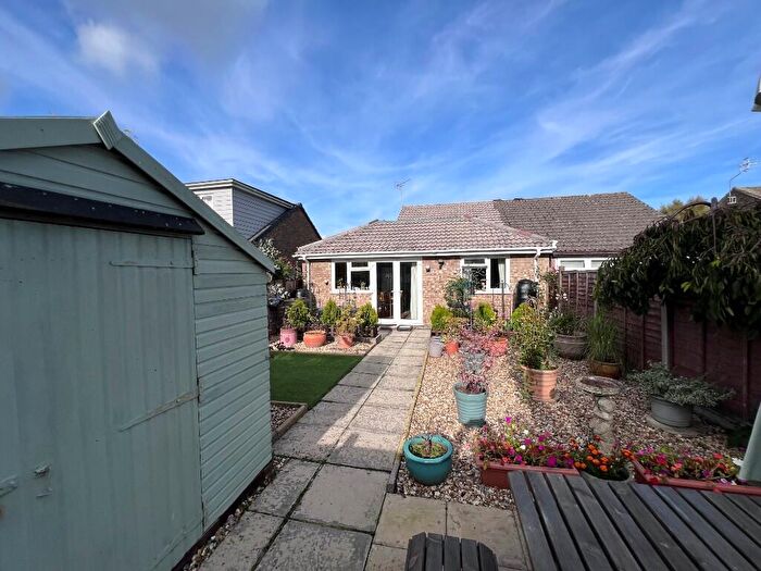 2 Bedroom Semi-Detached Bungalow For Sale In Capella Gardens, SO45