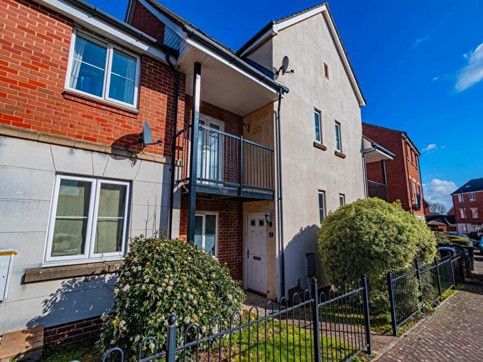 2 Bedroom House To Rent In Montreal Avenue, Horfield, Bristol, BS7