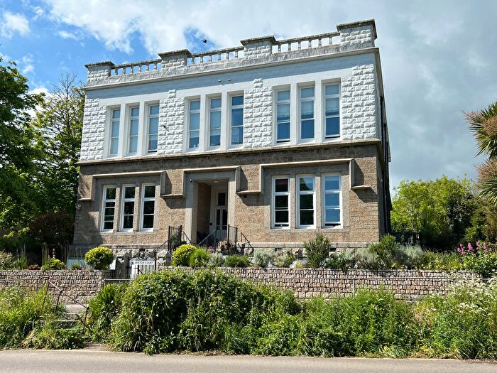 2 Bedroom Flat To Rent In Alverton Road, Penzance, TR18