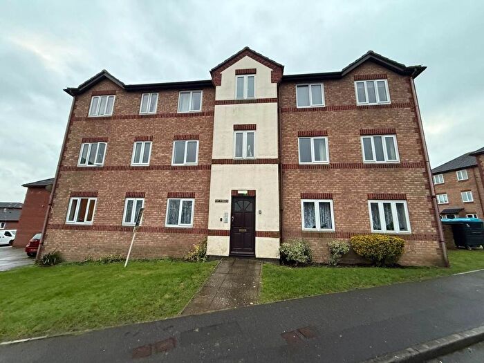 2 Bedroom Flat To Rent In Orchard Court, Trowbridge, Wiltshire, BA14