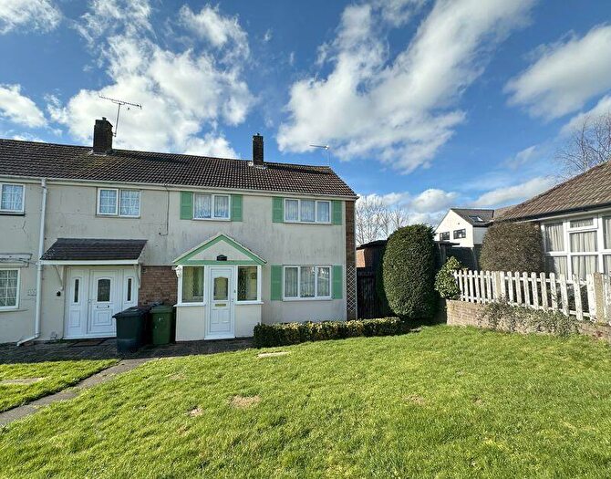 3 Bedroom House For Sale In Ashwood Road, Potters Bar, EN6