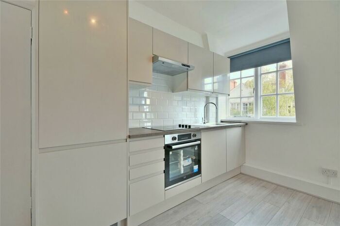 1 Bedroom Flat To Rent In Sylvester Road, Hackney, E8