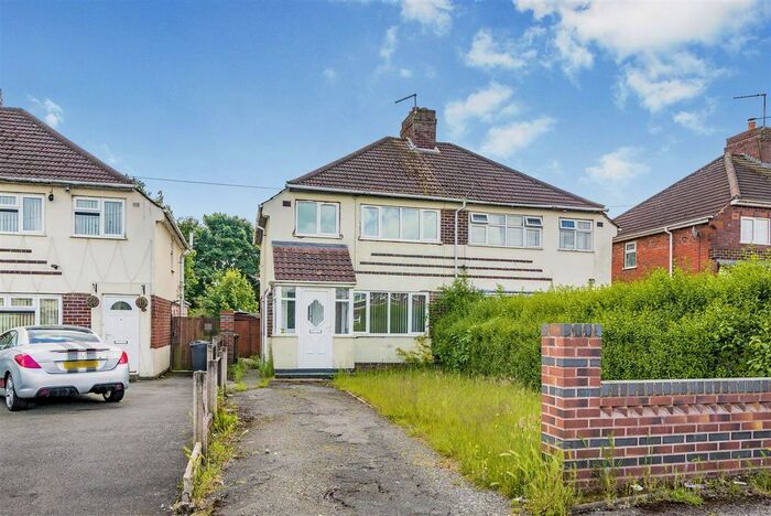 3 Bedroom Semi-Detached House To Rent In Mill Road, Walsall, WS8