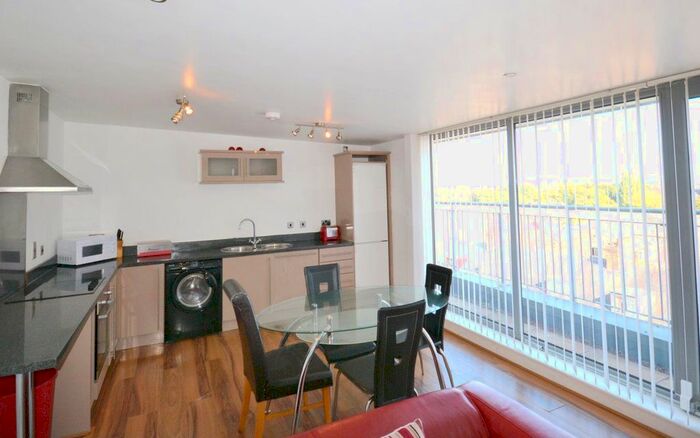 3 Bedroom Flat To Rent In Woodland Road, Darlington, DL3