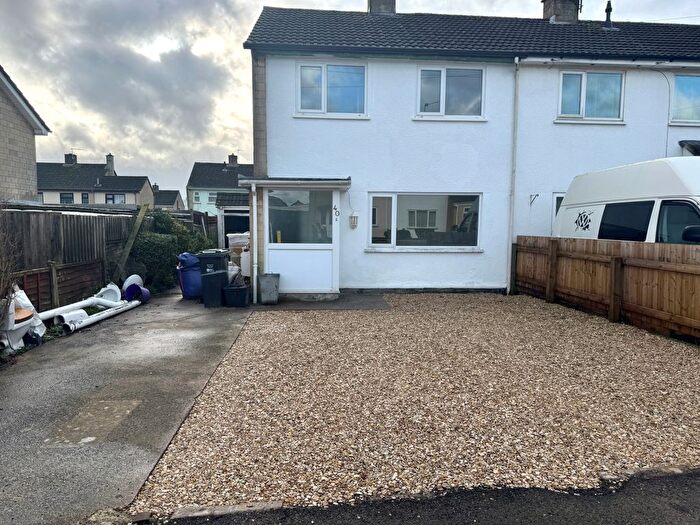 3 Bedroom Semi-Detached House To Rent In Whitestone Road, Frome, BA11