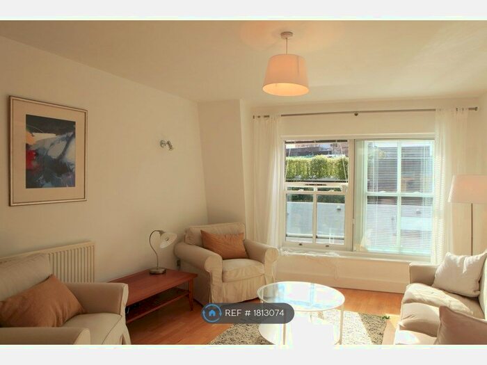 1 Bedroom Flat To Rent In Farringdon Road, London, EC1M