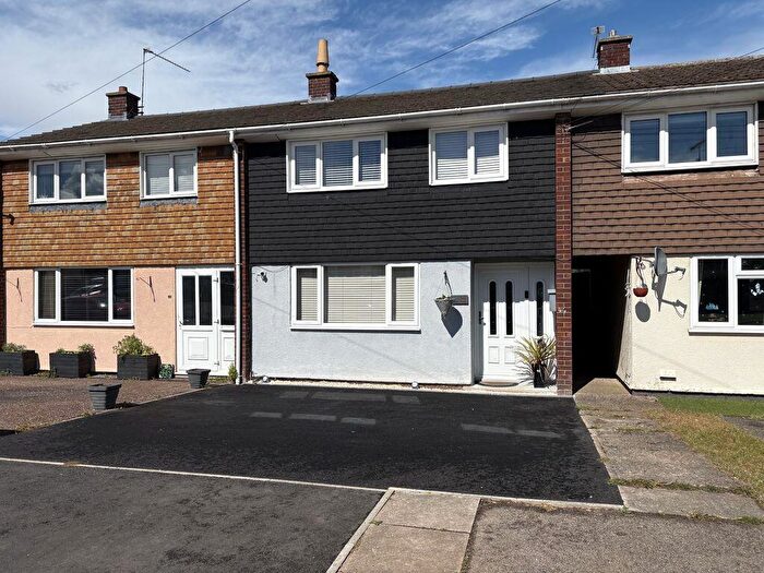 3 Bedroom Terraced House For Sale In Willcox Avenue, Bury St. Edmunds, IP33