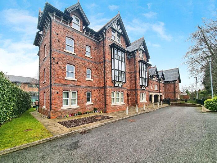 2 Bedroom Flat To Rent In Berryfield Gardens, West Timperley, WA14