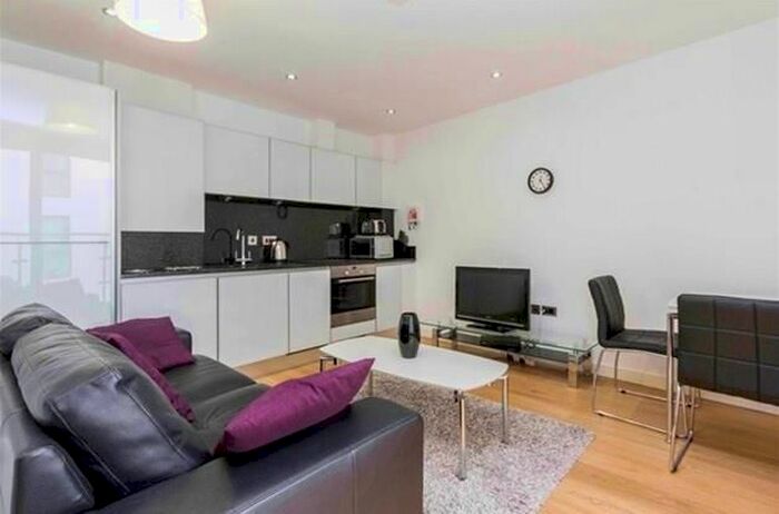 1 Bedroom Flat To Rent In Alie Street, London, E1