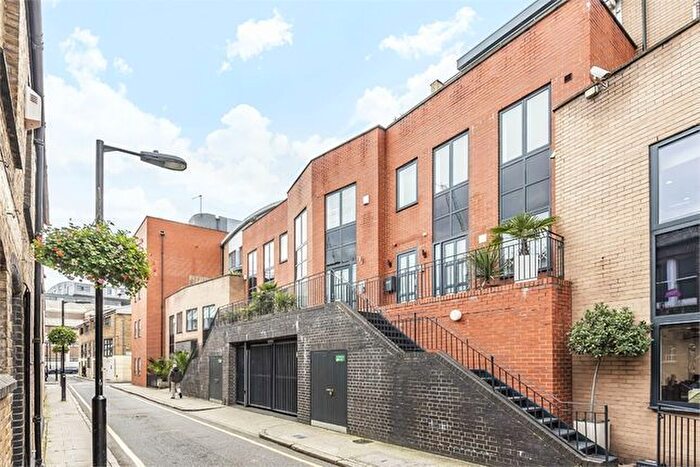 Studio To Rent In Risborough Street, London Bridge, SE1