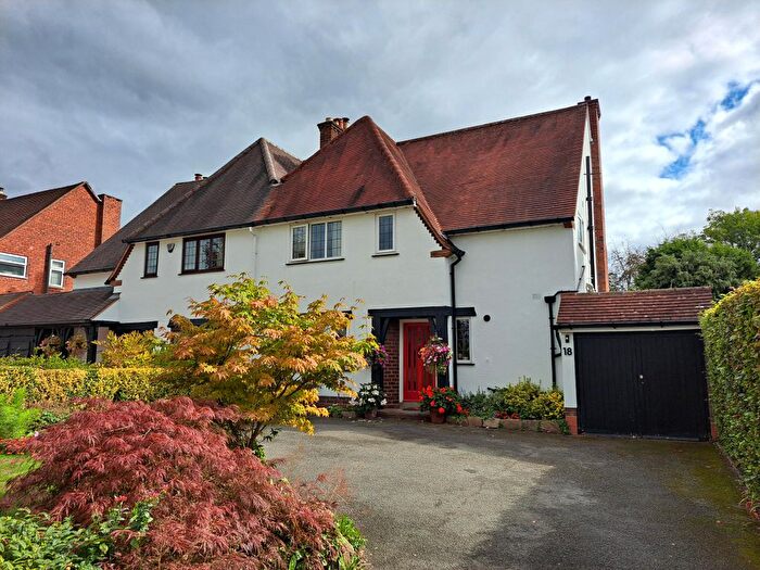 4 Bedroom Semi Detached House For Sale In Hill Village Road, Four Oaks, Sutton Coldfield, B75