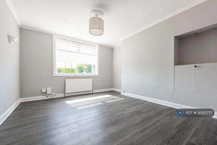 4 Bedroom Flat To Rent In Gorebridge, Gorebridge, EH23