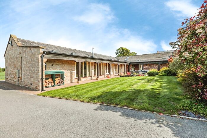 4 Bedroom Barn Conversion For Sale In Worksop Road, Steetley, Worksop, S80