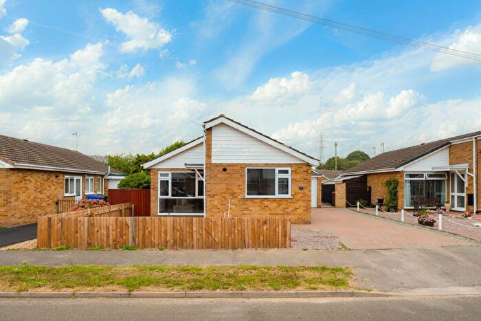 2 Bedroom Detached Bungalow For Sale In Maple Road, Boston, PE21