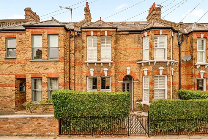 3 Bedroom Terraced House For Sale In Landells Road, London, SE22