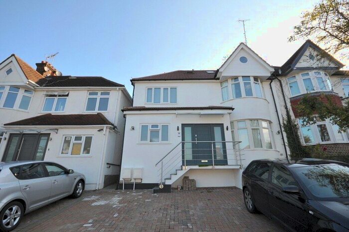 5 Bedroom Duplex To Rent In St. Marys Crescent, London, NW4